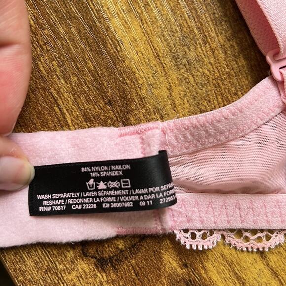 Victoria’s Secret Pink Floral Lacey Push Up Bra - Picture 11 of 11